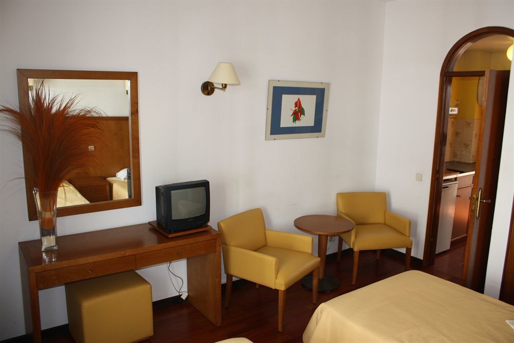Apartamentos Turisticos Paraiso Φουνκάλ Εξωτερικό φωτογραφία